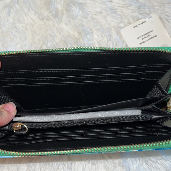 Wallet And Billfold Hawaiian Island Print - Picture 5 of 5